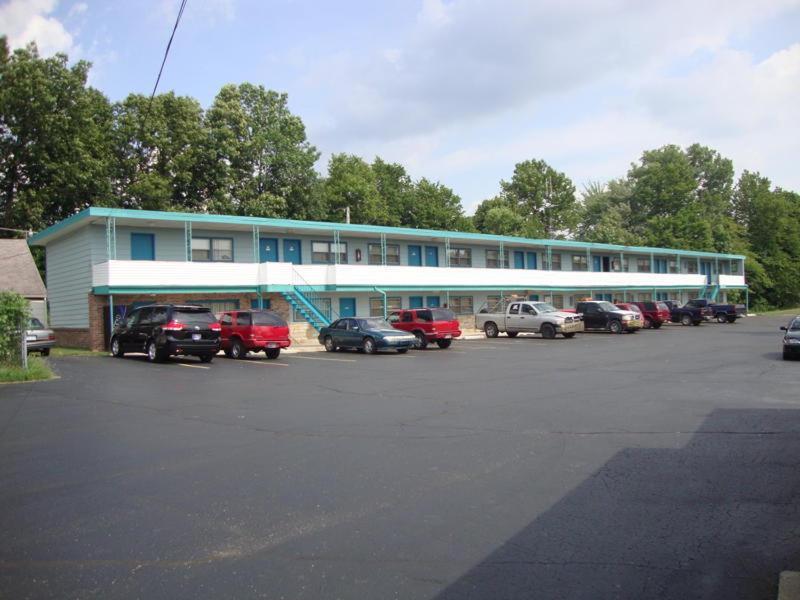 Budgeteer Motor Inn Angola Exterior photo
